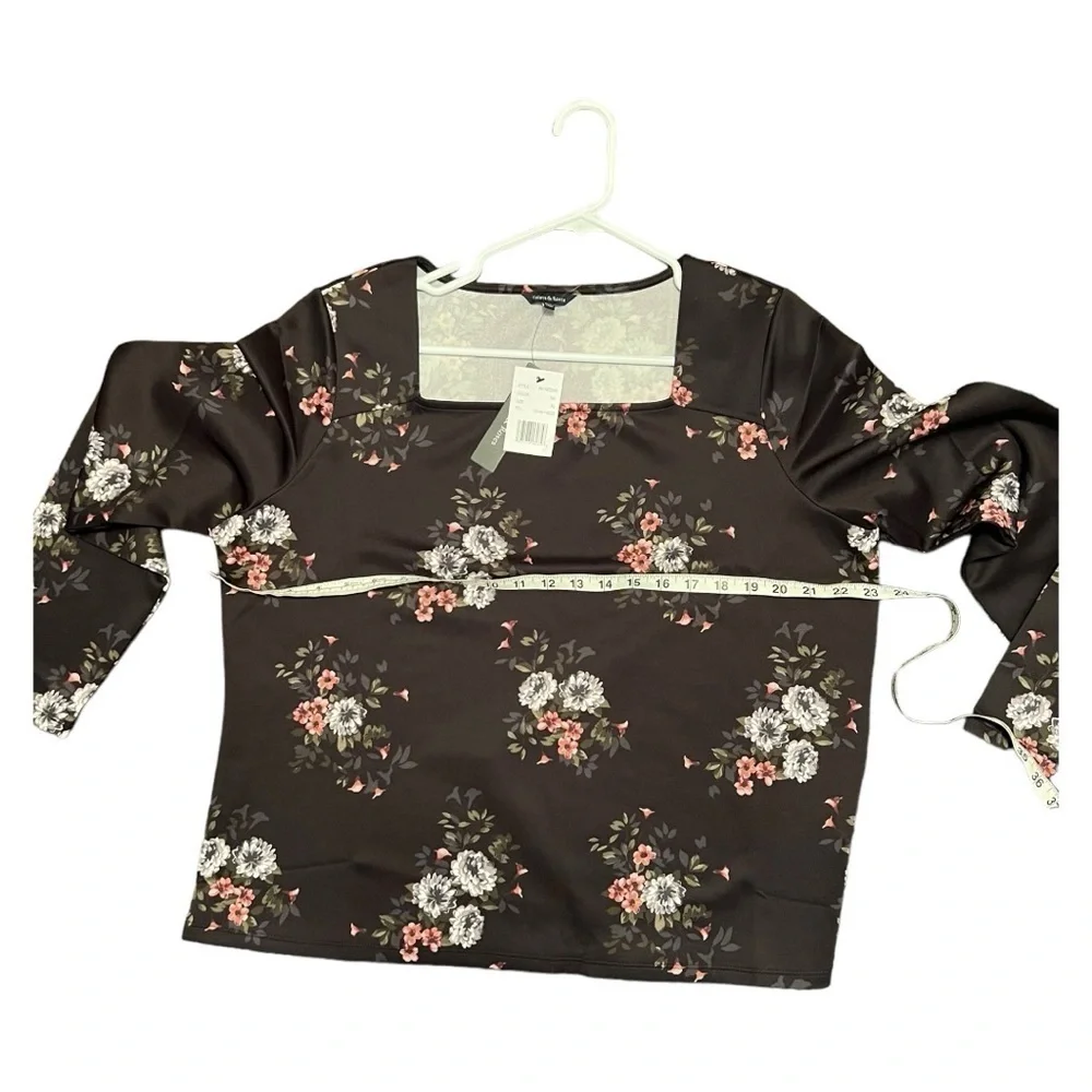 Violets & Roses Women's Square Neck Long Sleeve Floral Top Black Size XL NWT - Picture 7 of 10